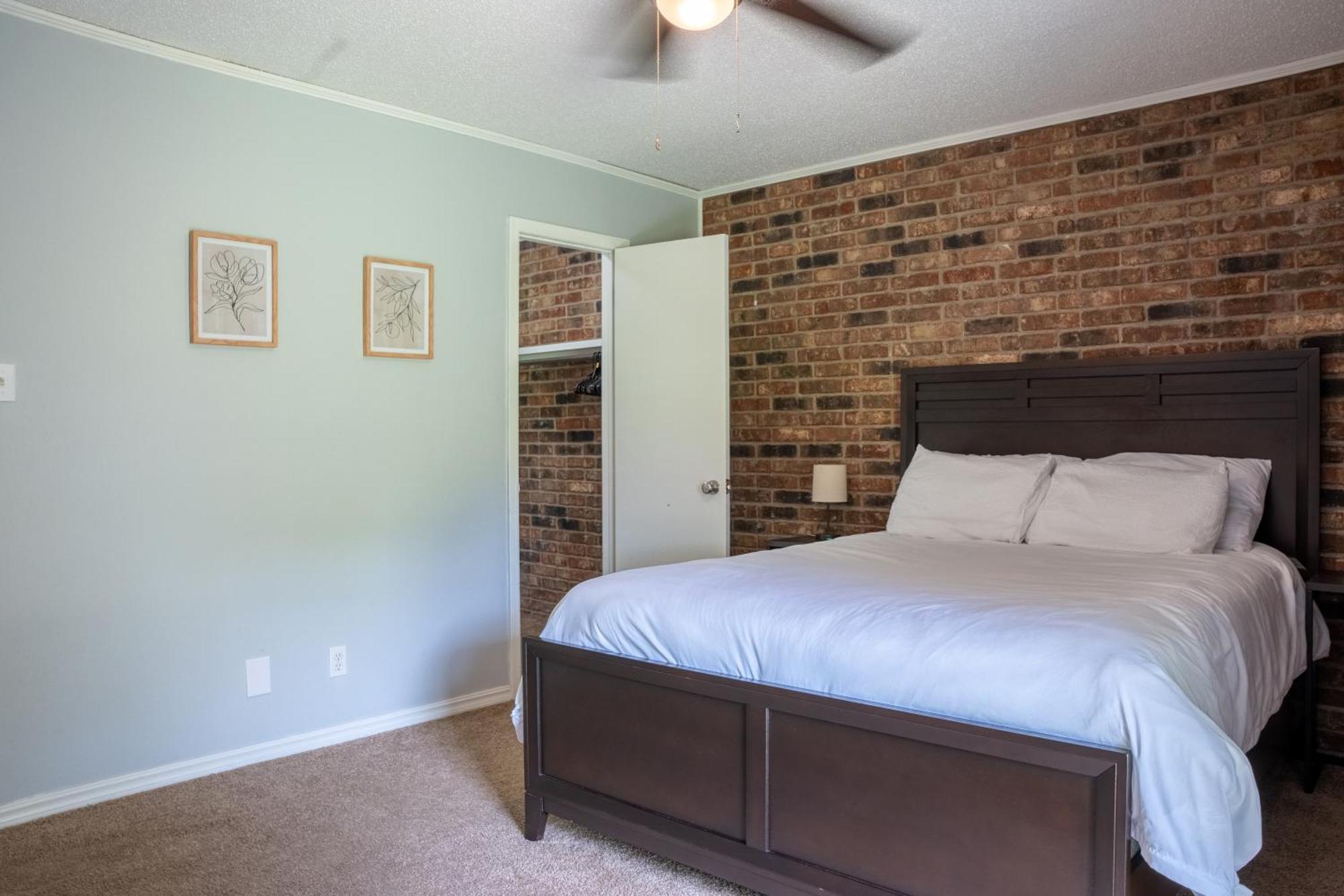 Willow Way: Cozy Retreat Fort Smith Exteriör bild