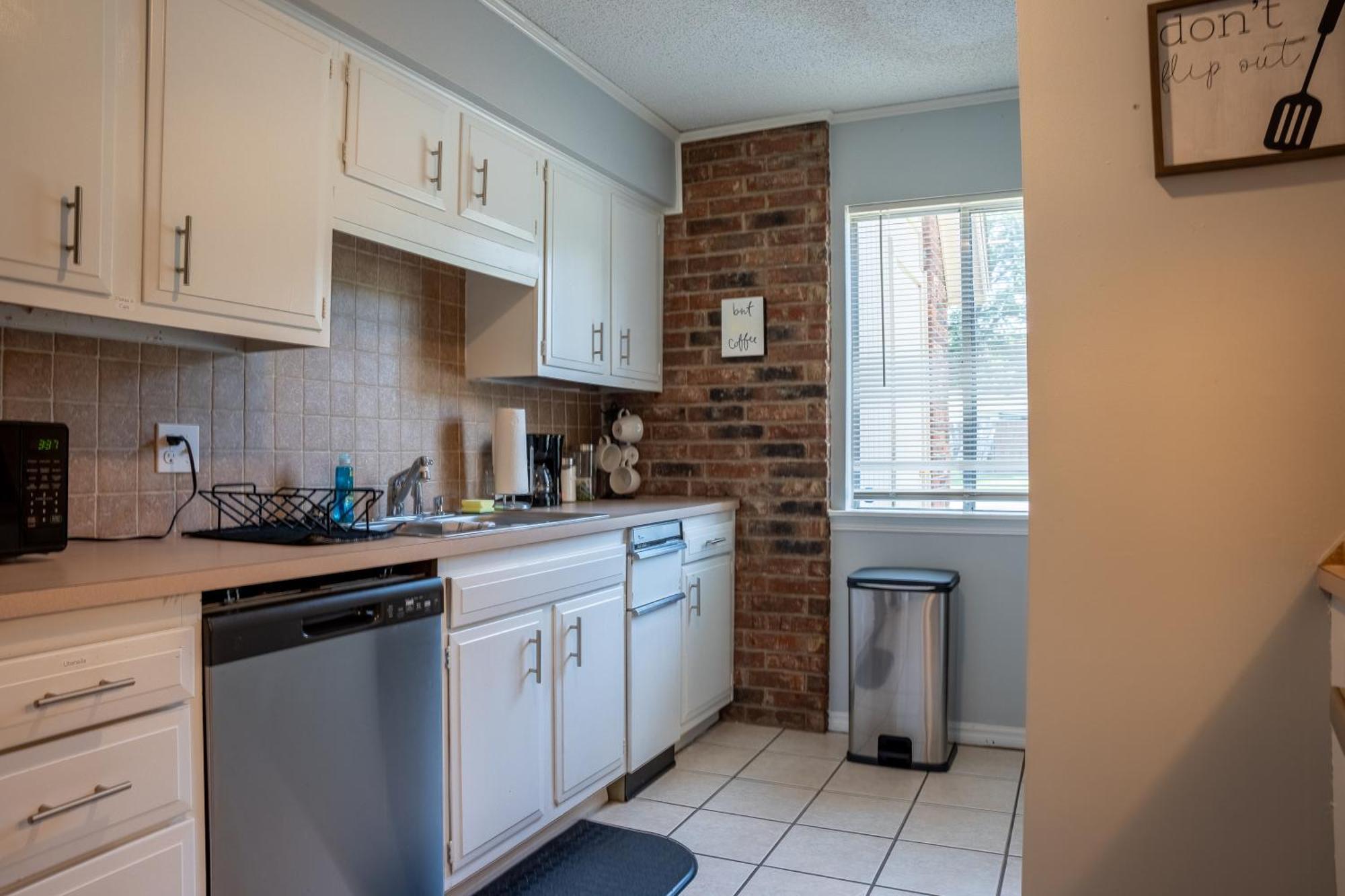 Willow Way: Cozy Retreat Fort Smith Exteriör bild