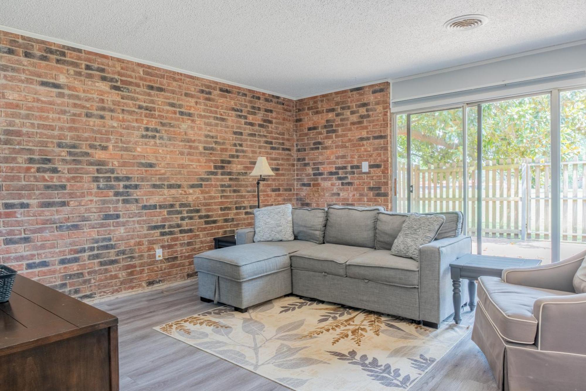 Willow Way: Cozy Retreat Fort Smith Exteriör bild